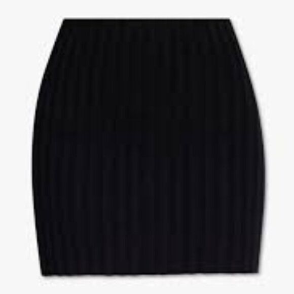 BNWT - COTTON CITIZEN CAPRI JET BLACK MINI SKIRT - XS